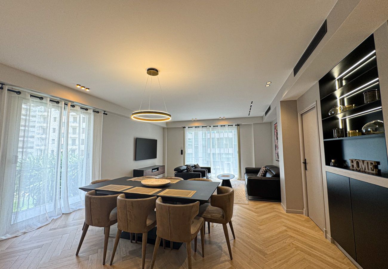 Apartment in Cannes - GRAY DUBOY D'ANGERS Luxury 3 bedrooms  Croisette B