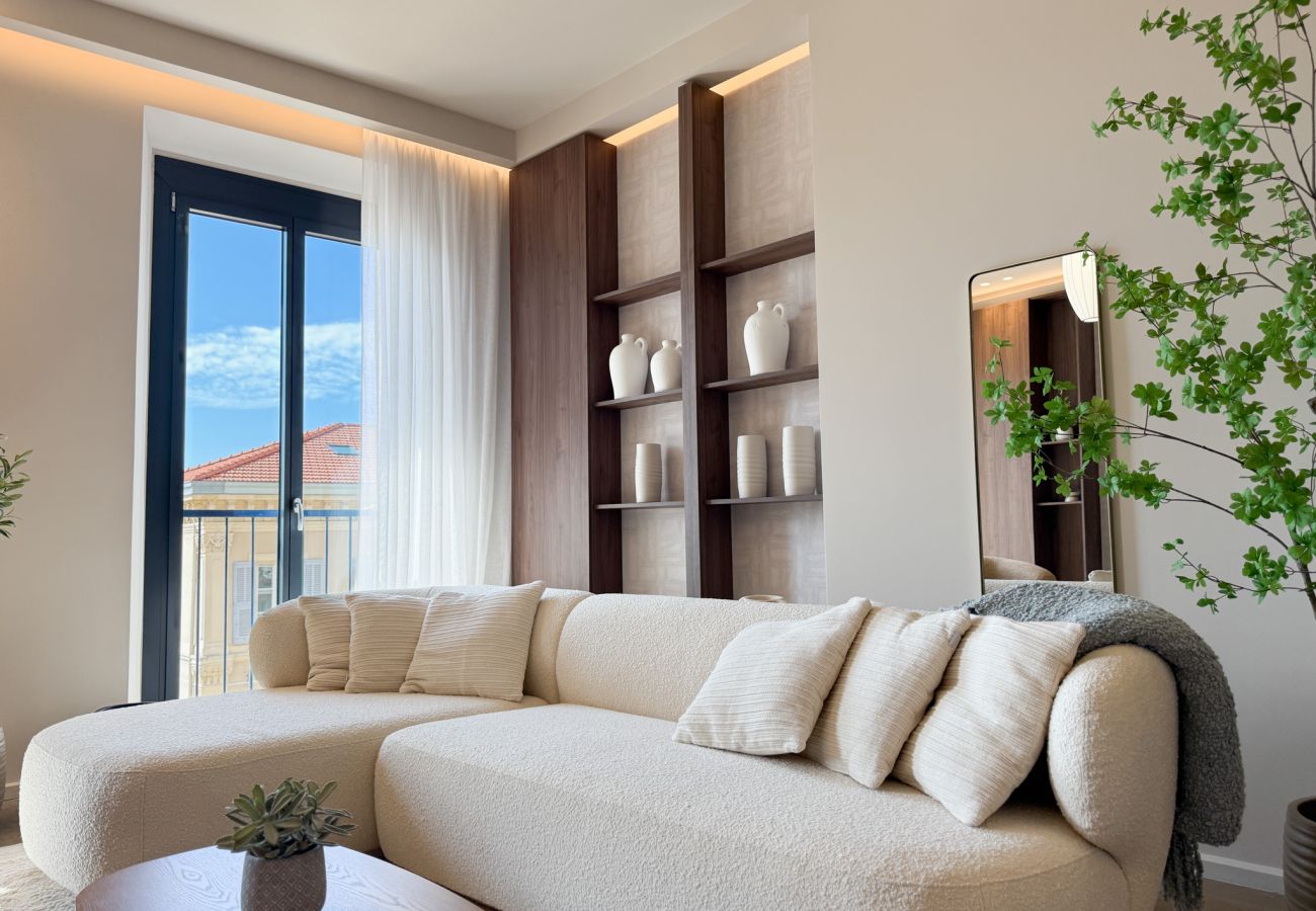 Apartment in Cannes - Félix Faure - Sea & Palais des Festivals View