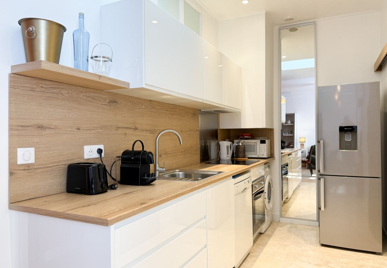 Apartment in Cannes - 2 BEDROOMS COSY NEST  APARTMENT