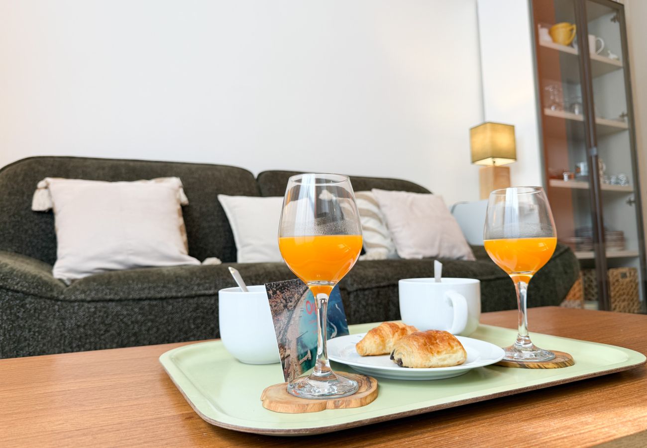 Apartment in Cannes - 2 BEDROOMS COSY NEST  APARTMENT