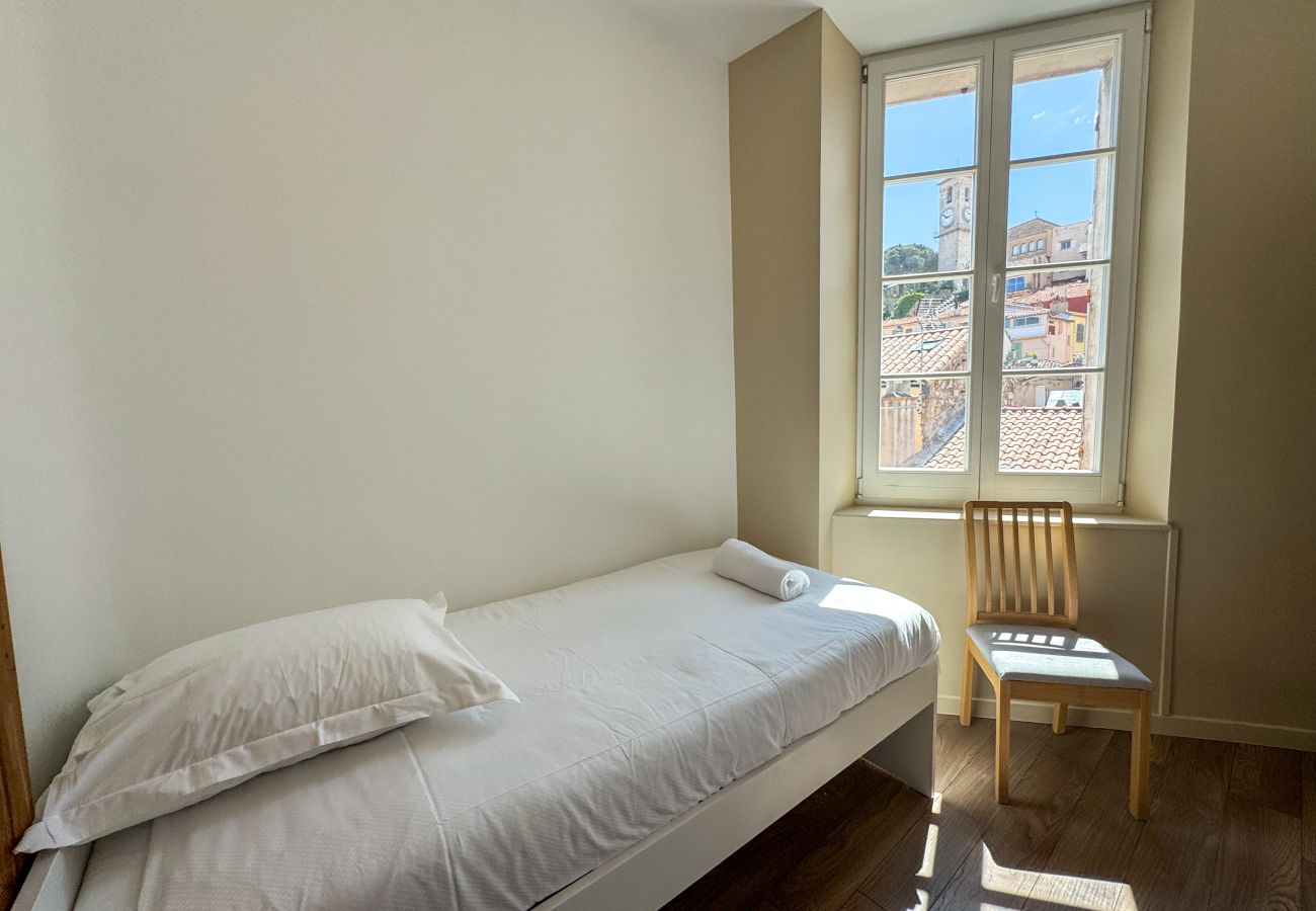 Apartment in Cannes - WOOD Forville Suquet View