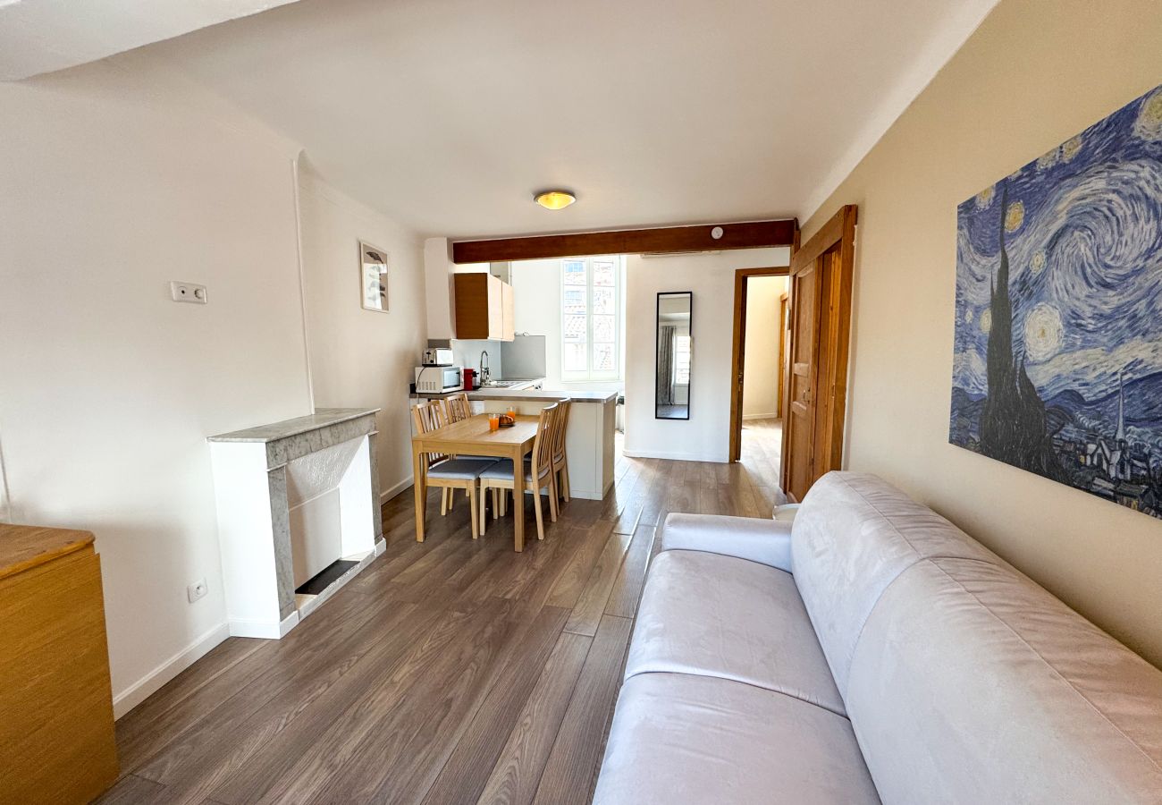 Apartment in Cannes - WOOD Forville Suquet View