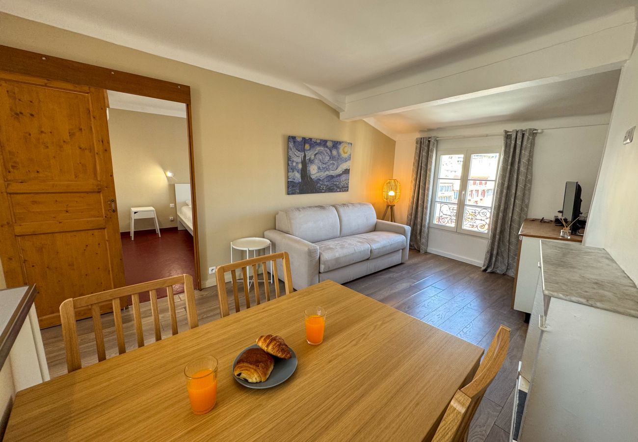 Apartment in Cannes - WOOD Forville Suquet View