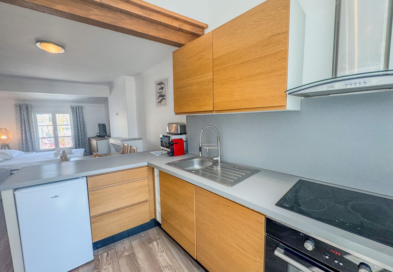 Apartment in Cannes - WOOD Forville Suquet View