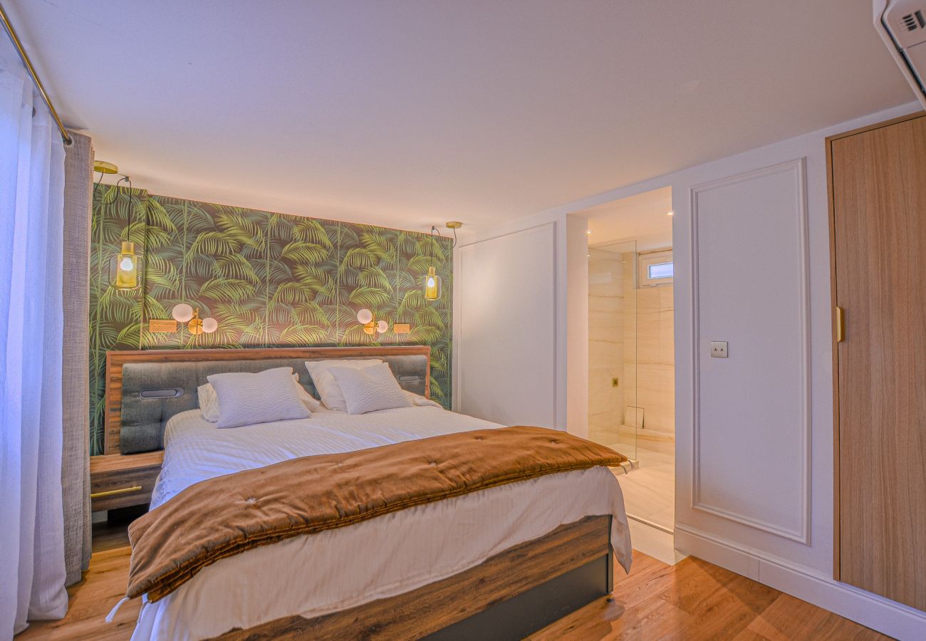 Apartment in Cannes - SEA FRONT CANNES CENTER
