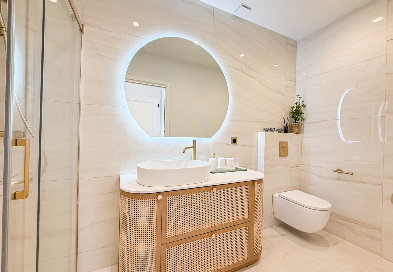 Apartment in Cannes - SEA FRONT CANNES CENTER