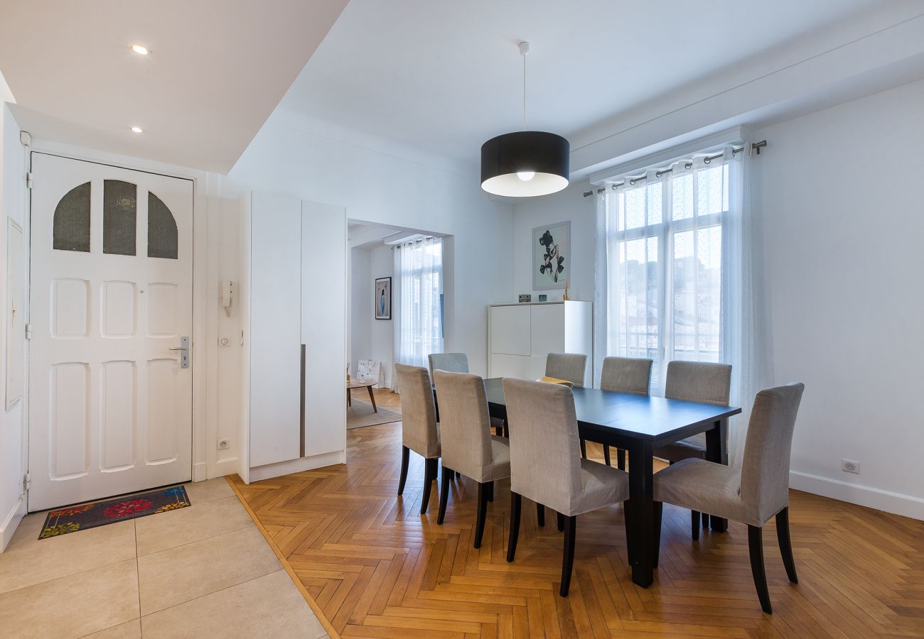 Apartment in Cannes - Le Forville Art Deco