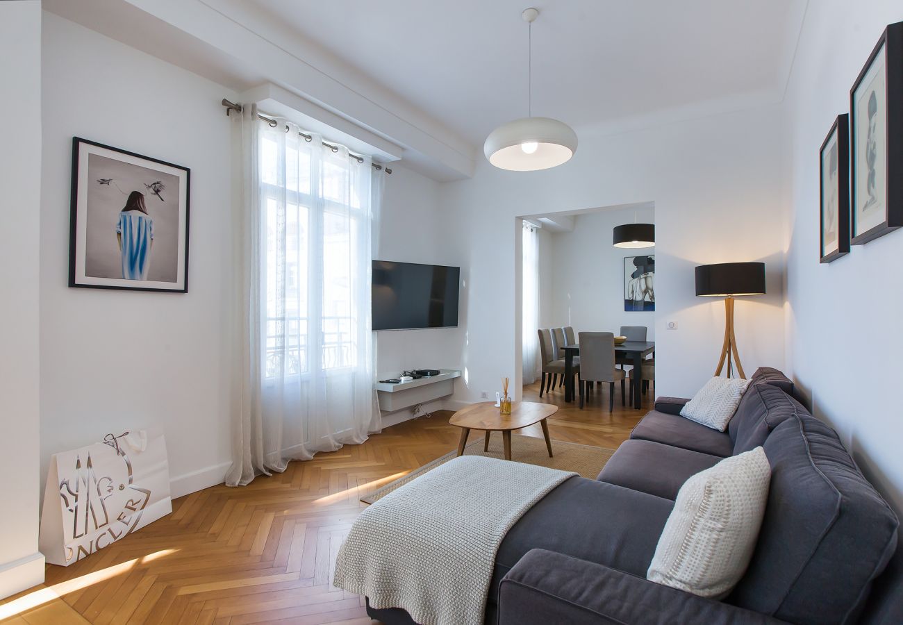 Apartment in Cannes - Le Forville Art Deco