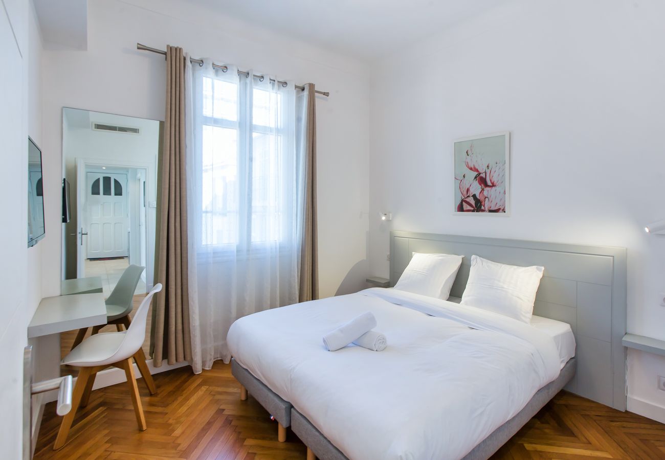 Apartment in Cannes - Le Forville Art Deco
