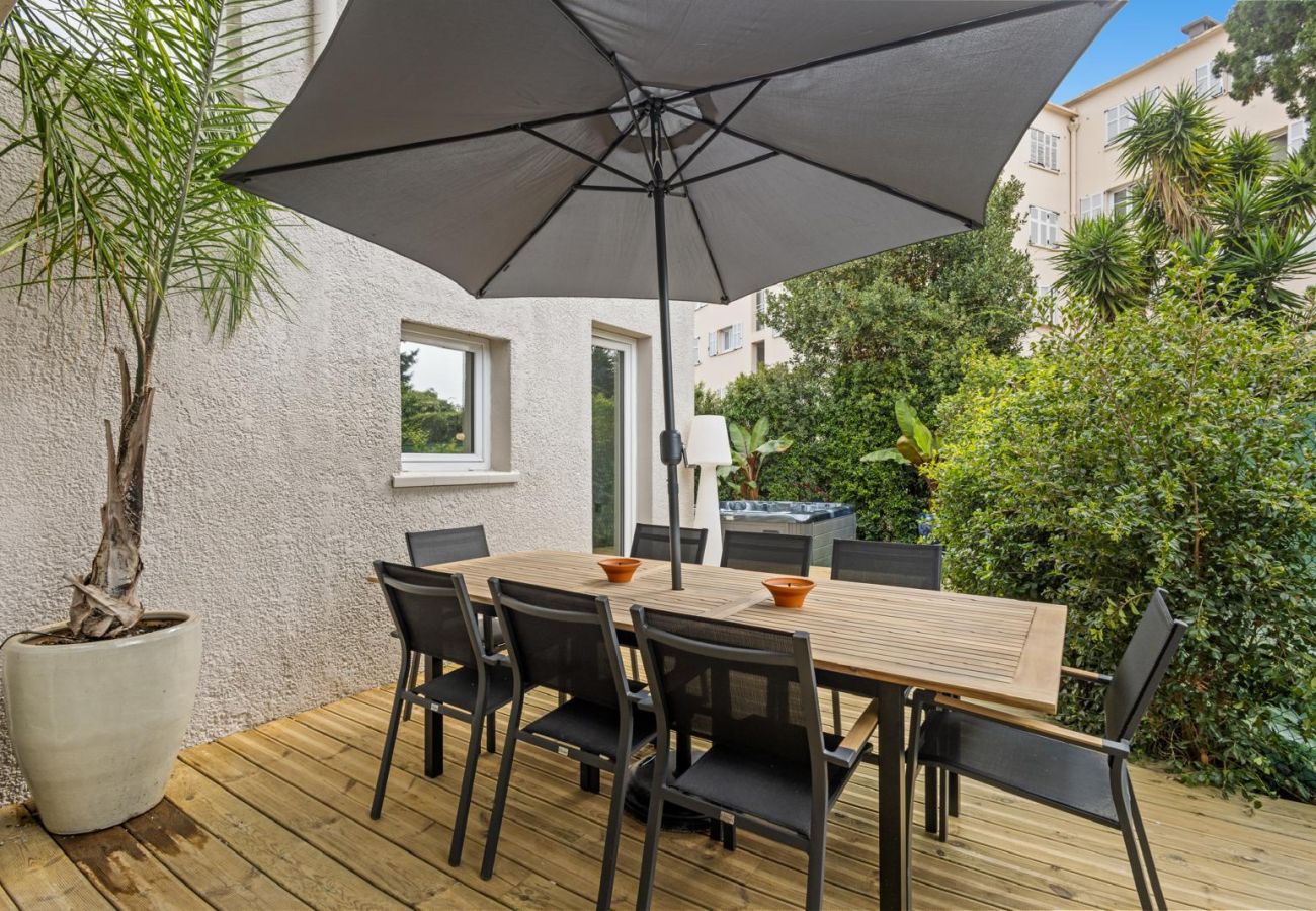 House in Cannes - L'Olivier by Emma