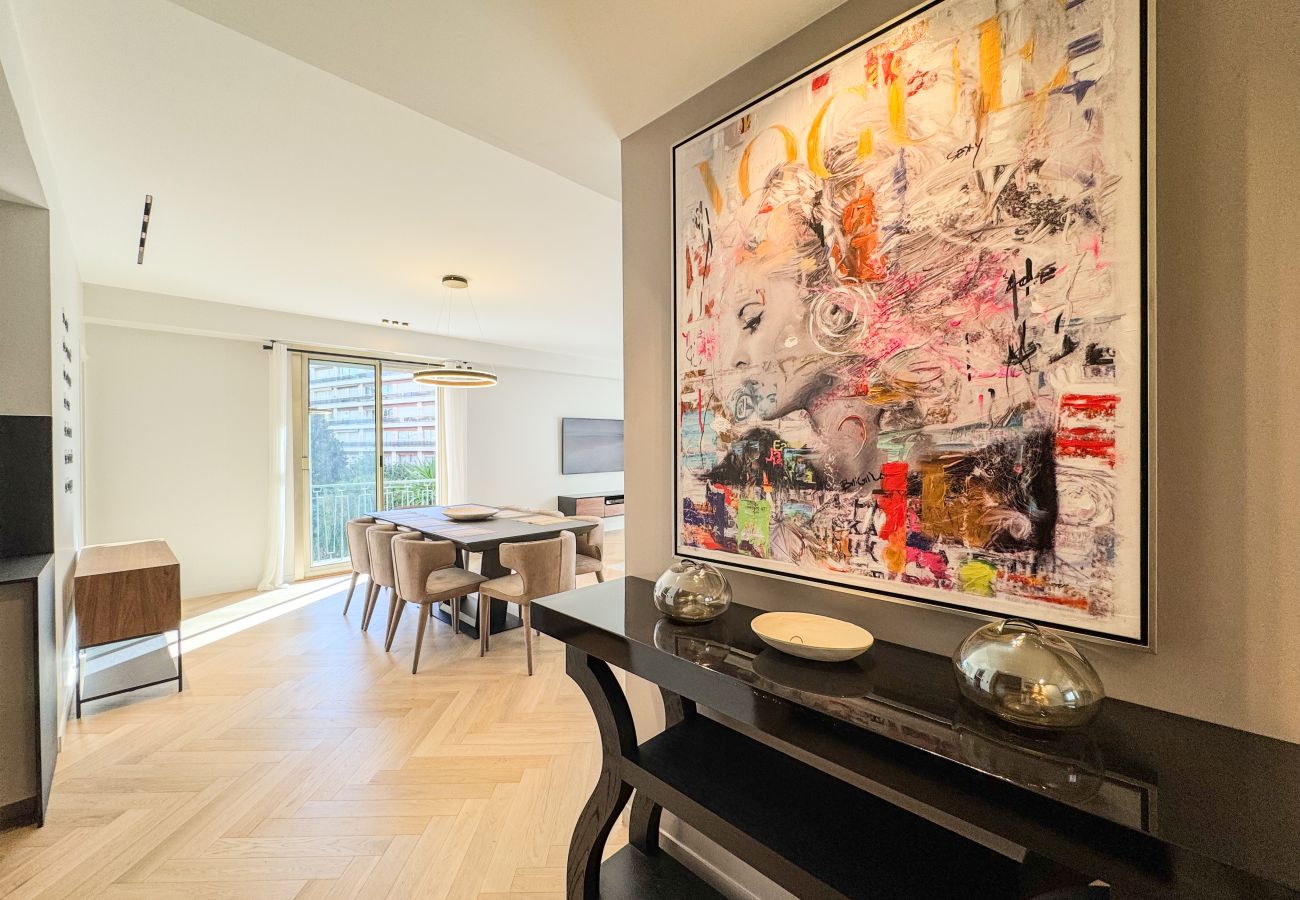 Appartement à Cannes - GRAY DUBOY D'ANGERS Luxury 3 bedrooms  Croisette B