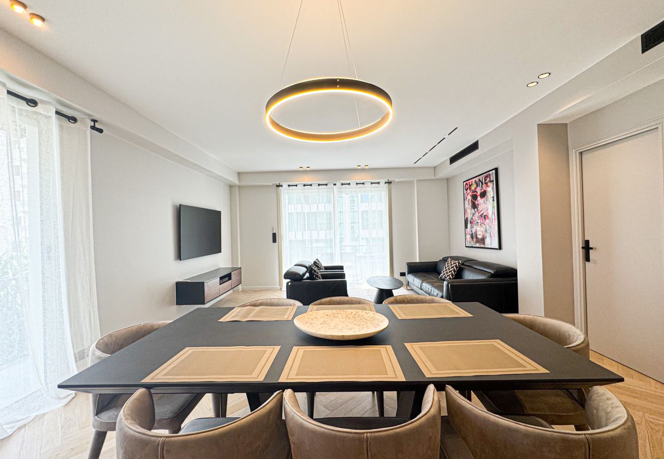 Appartement à Cannes - GRAY DUBOY D'ANGERS Luxury 3 bedrooms  Croisette B