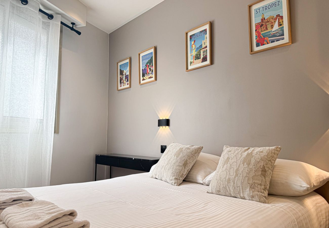 Appartement à Cannes - GRAY DUBOY D'ANGERS Luxury 3 bedrooms  Croisette B