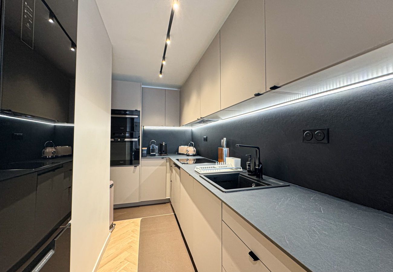 Appartement à Cannes - GRAY DUBOY D'ANGERS Luxury 3 bedrooms  Croisette B