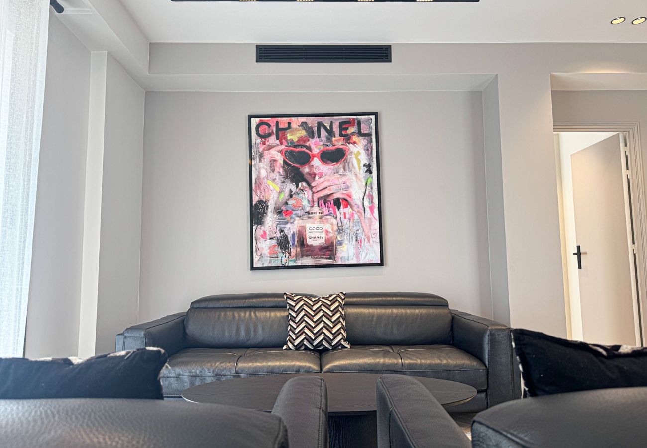 Appartement à Cannes - GRAY DUBOY D'ANGERS Luxury 3 bedrooms  Croisette B