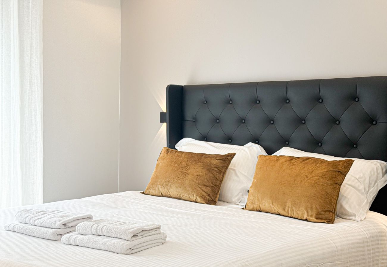 Appartement à Cannes - GRAY DUBOY D'ANGERS Luxury 3 bedrooms  Croisette B