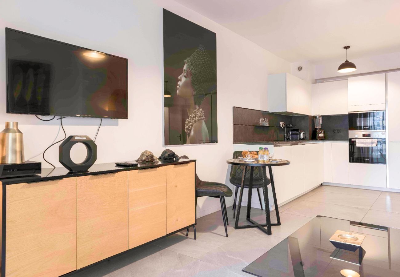 Appartement à Cannes - BEAUTIFUL 1-BR APARTMENT - NEXT TO RUE D'ANTIBES