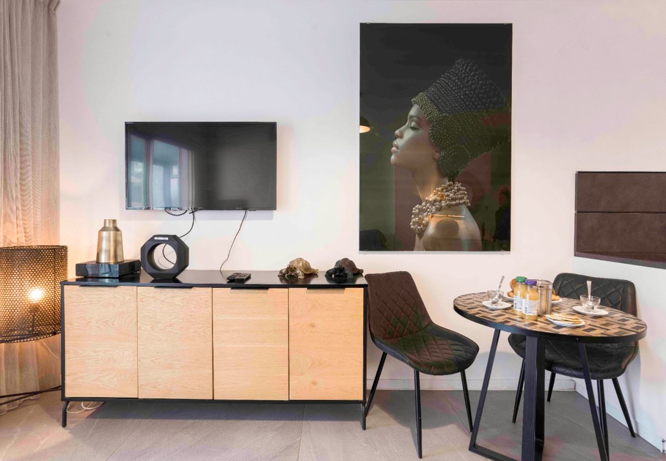 Appartement à Cannes - BEAUTIFUL 1-BR APARTMENT - NEXT TO RUE D'ANTIBES