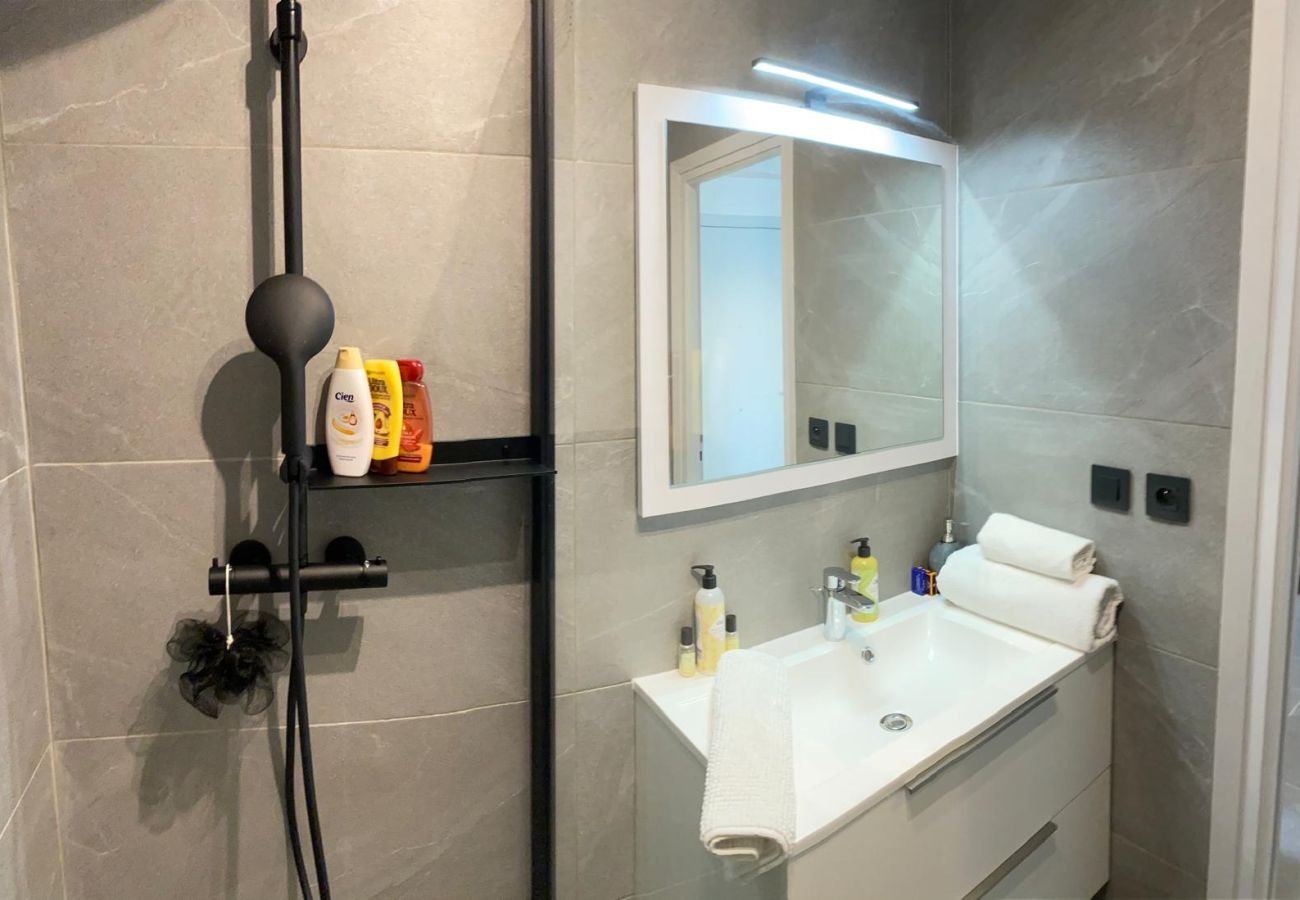 Appartement à Cannes - BEAUTIFUL 1-BR APARTMENT - NEXT TO RUE D'ANTIBES
