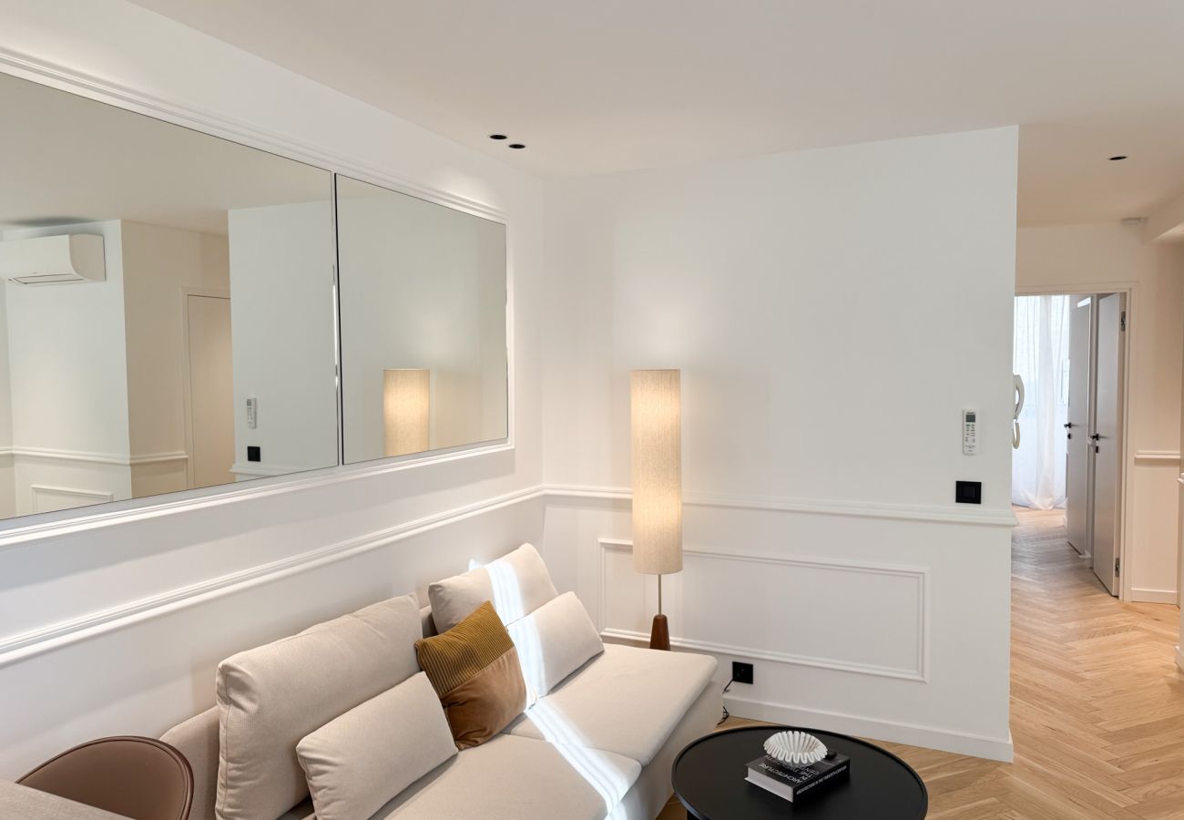 Appartement à Cannes - The Forville – Elegant 2-Bedroom Apartment