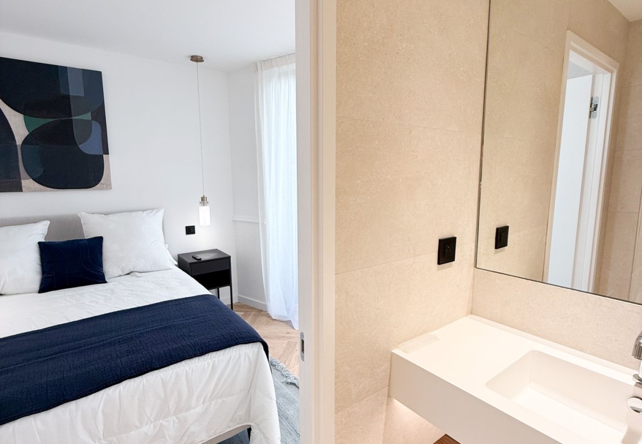 Appartement à Cannes - The Forville – Elegant 2-Bedroom Apartment