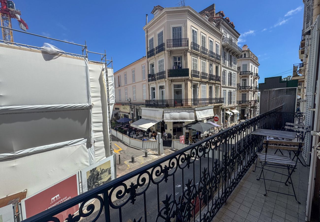 Appartement à Cannes - RED DOOR Forville Market View
