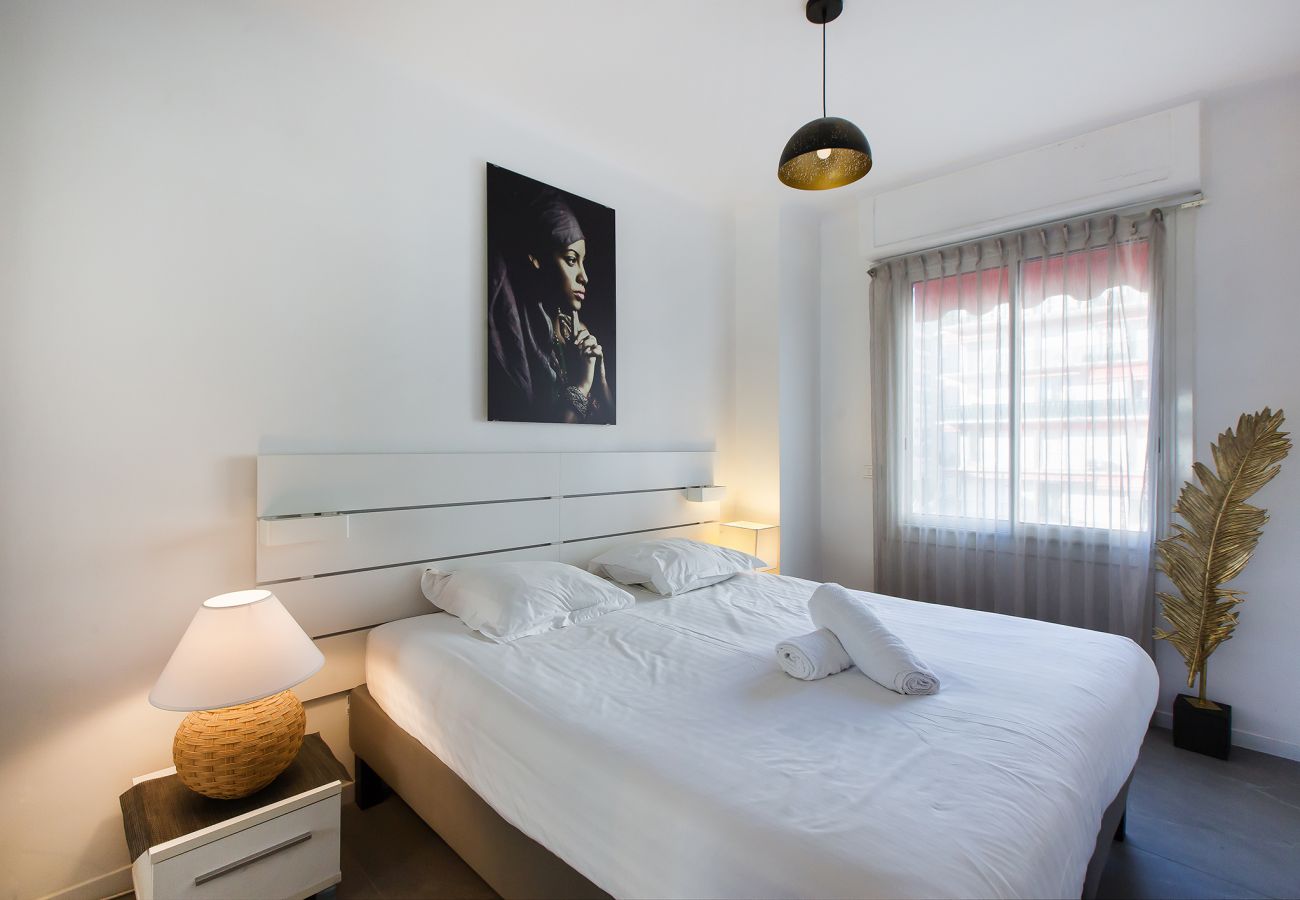 Appartement à Cannes - YELLOW DUBOY D'ANGERS 2 BEDROOMS