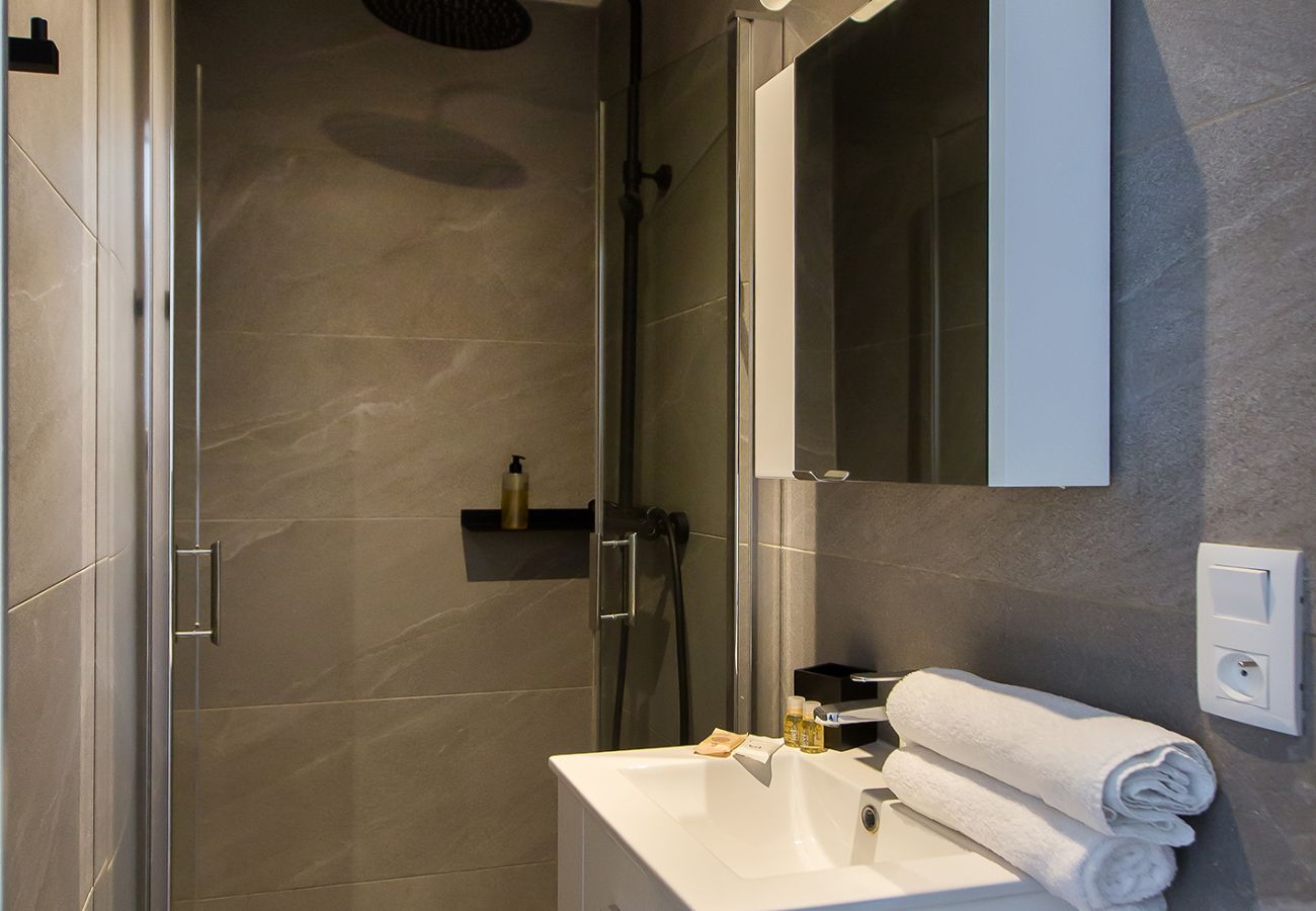 Appartement à Cannes - YELLOW DUBOY D'ANGERS 2 BEDROOMS