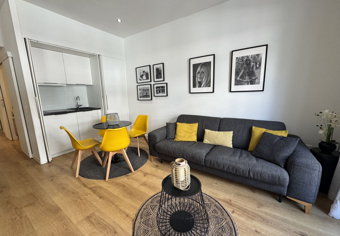 Appartement à Cannes - MIRAMAR