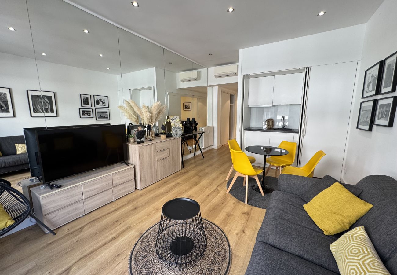 Appartement à Cannes - MIRAMAR