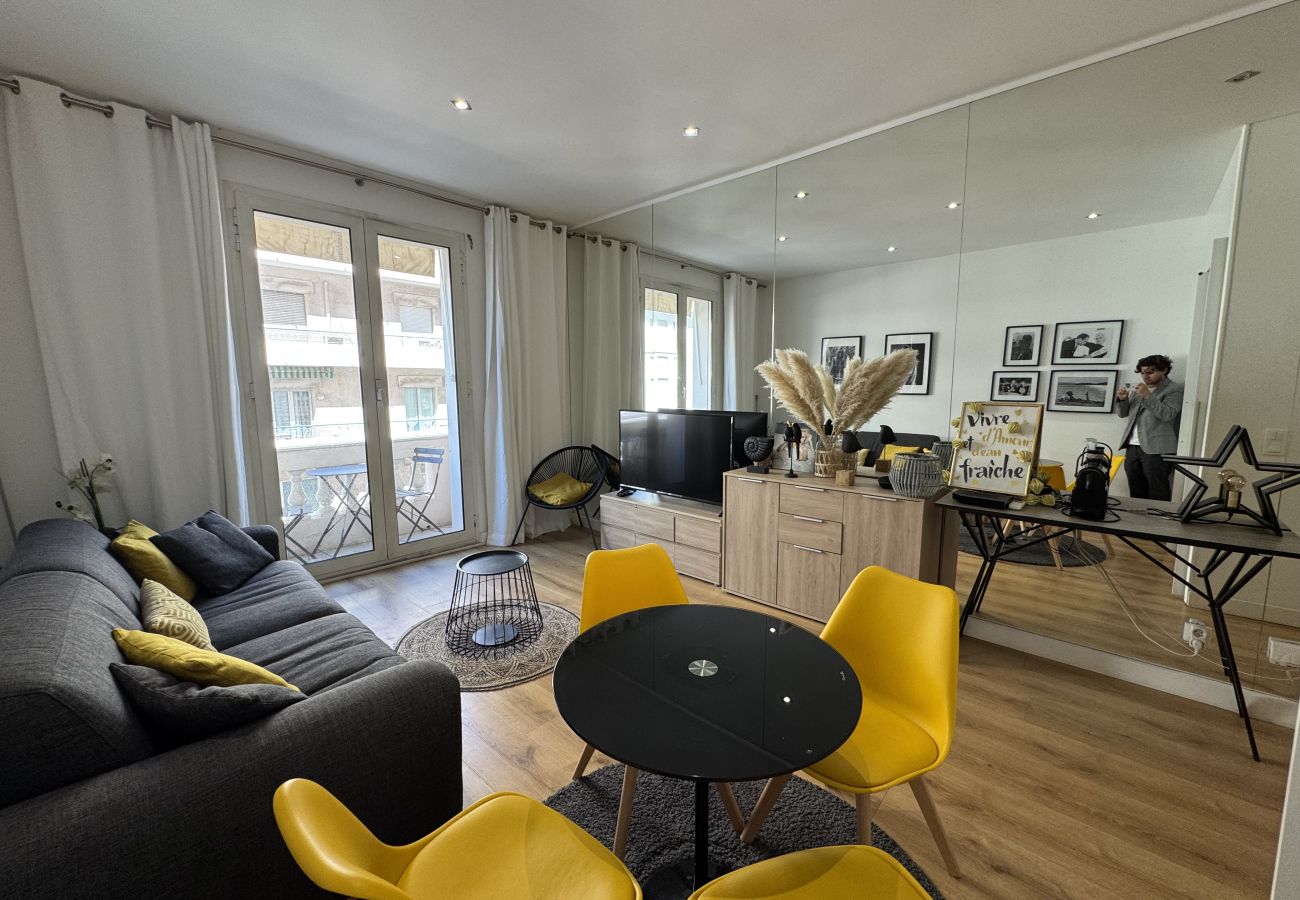 Appartement à Cannes - MIRAMAR