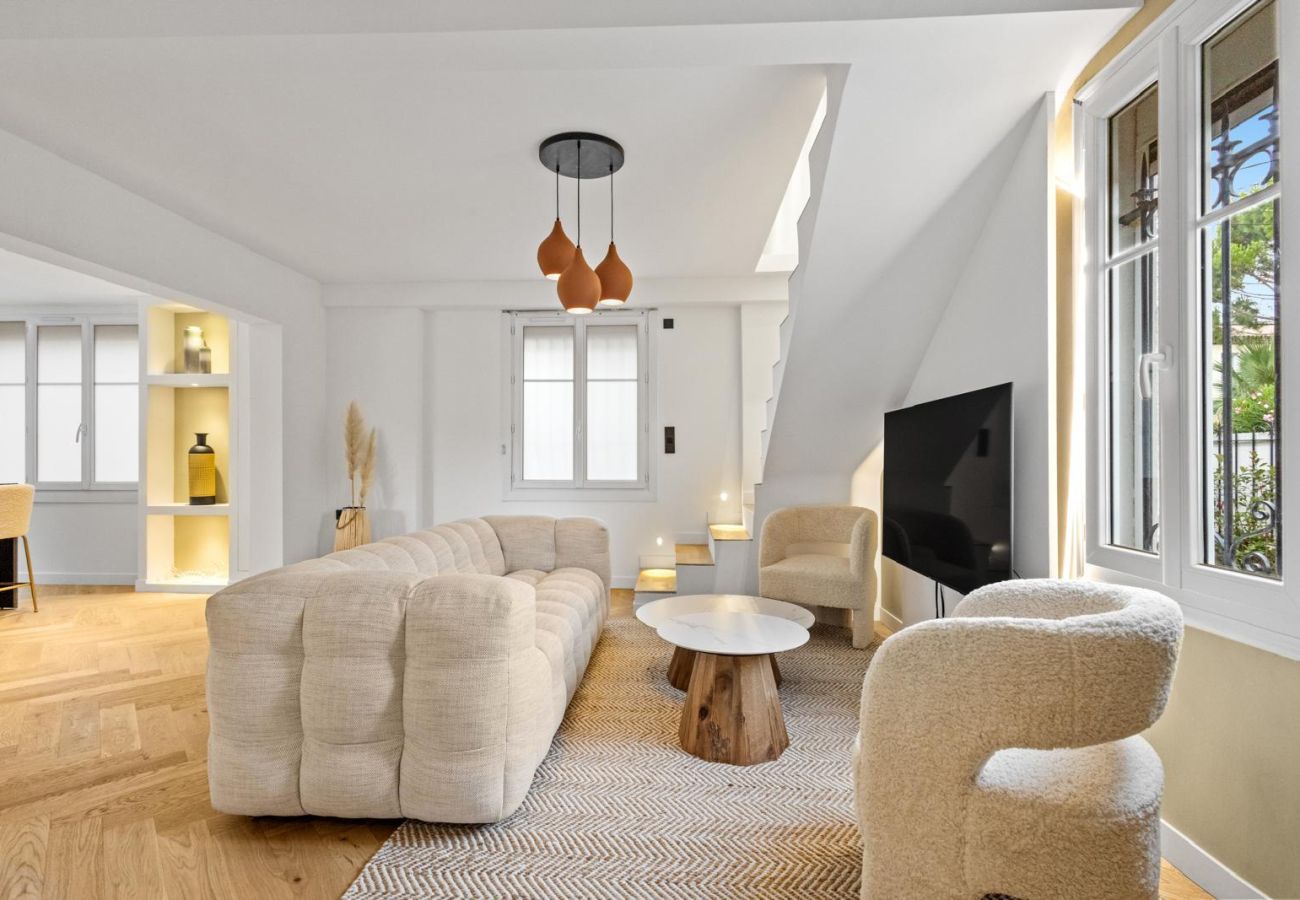 Maison à Cannes - L'Olivier by Emma