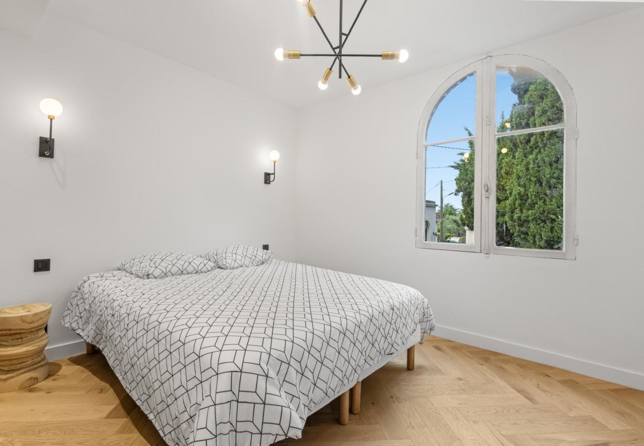 Maison à Cannes - L'Olivier by Emma